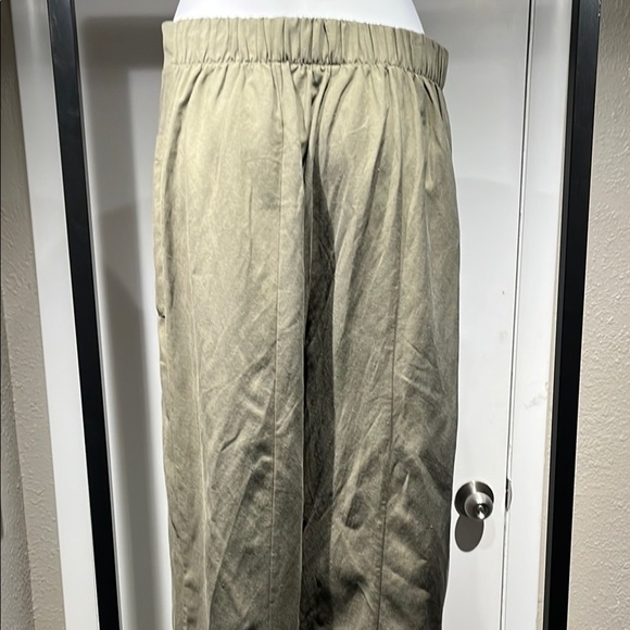 Clara Sun Woo Green Wide Leg Jumpsuit - Picture 6 of 11